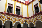 Casa Arizón (patio interior). Sanlúcar de Barrameda. (Cádiz).
